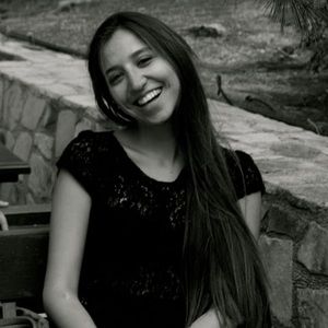 Meet your Posher, Manuela